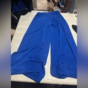 Fashion‎ Nova Royal Blue Flowing Pant set